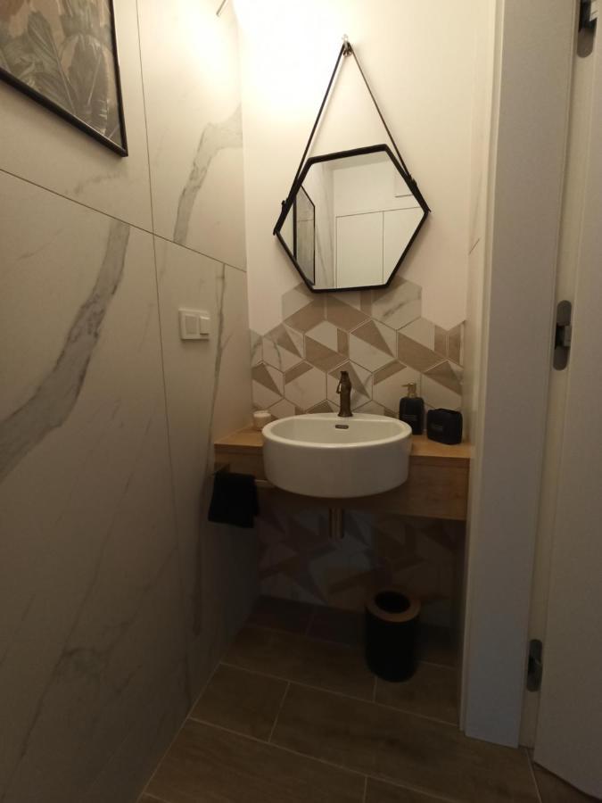 Apartament Letycja กดัญสก์ ภายนอก รูปภาพ
